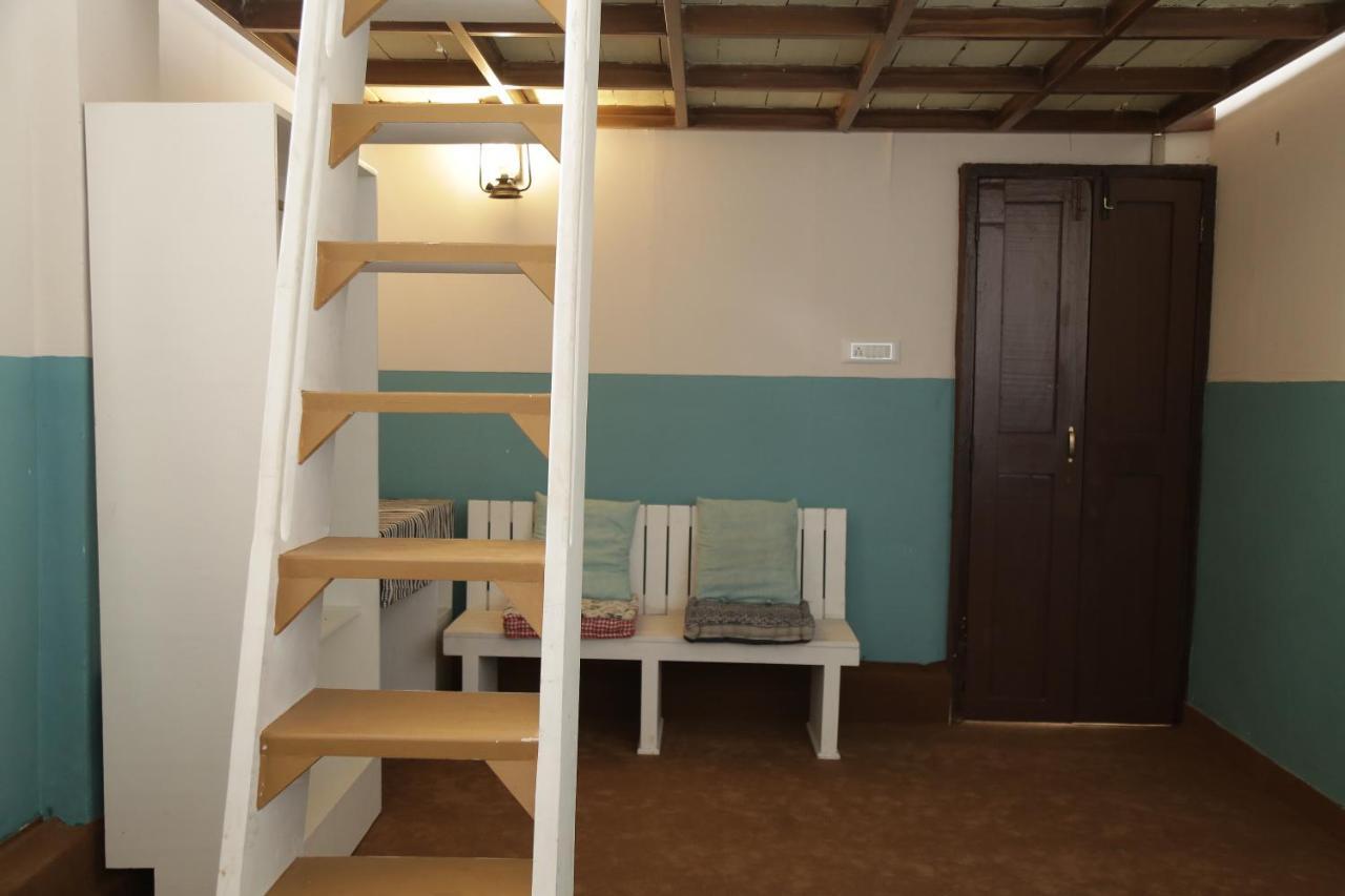 Hostel Calaila 바르칼라 외부 사진